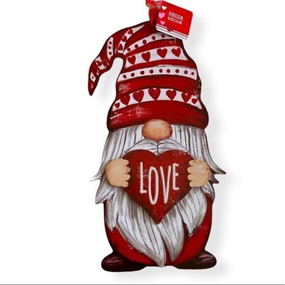 Valentine’s Gnome Wall Hanging - Picture 1 of 4